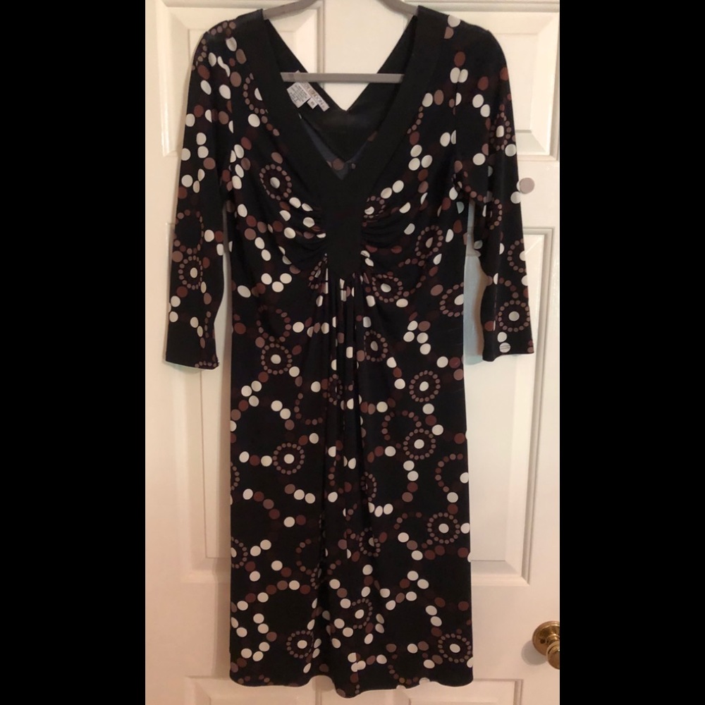 Brown/black/tan 3/4 sleeve knit dress
